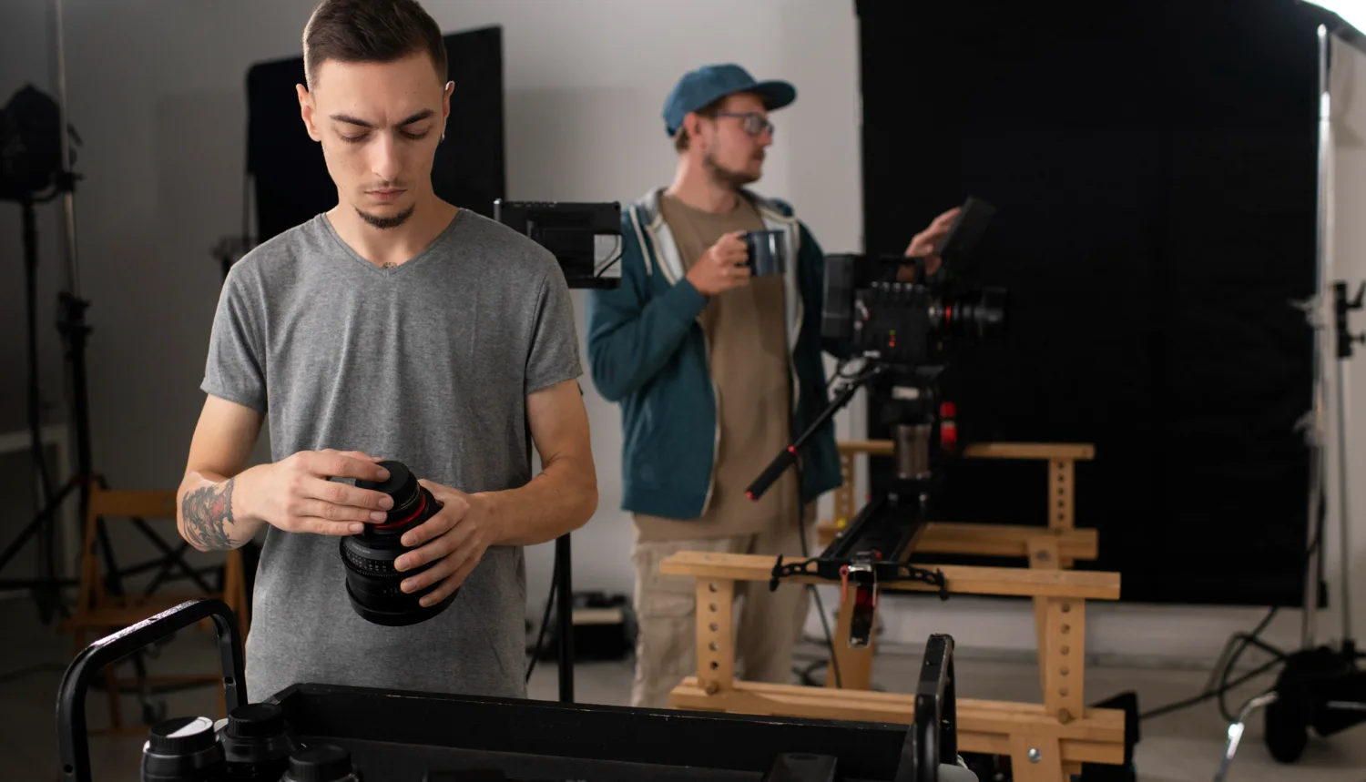 Videographer vs Cinematographer: Careers